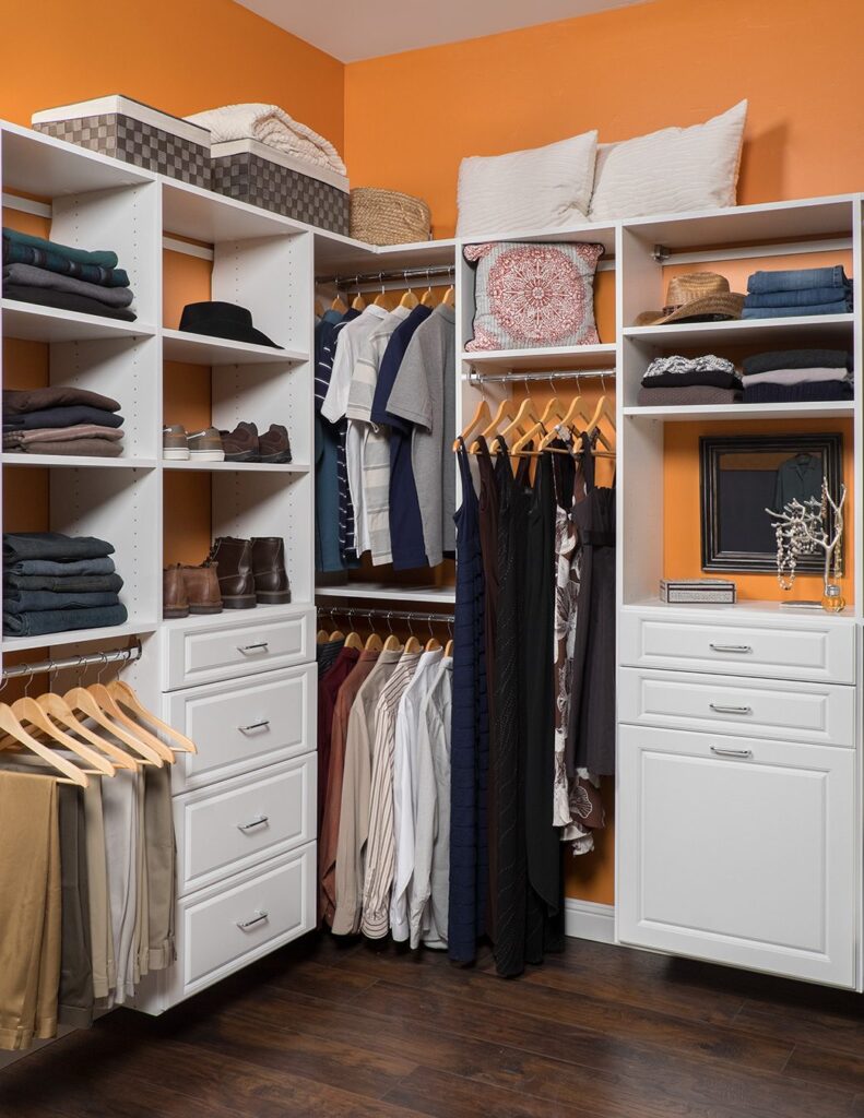 Wall-mounted closet system